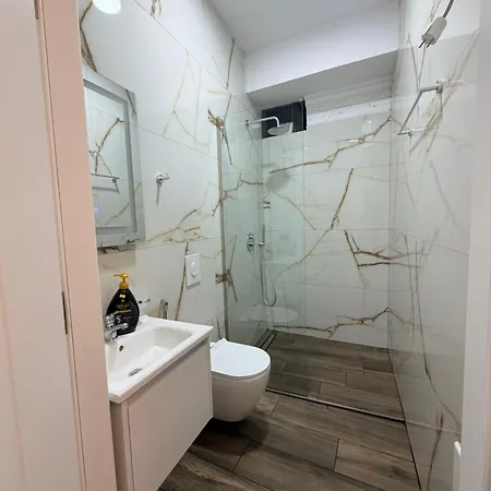 Edean 3 * Tirana